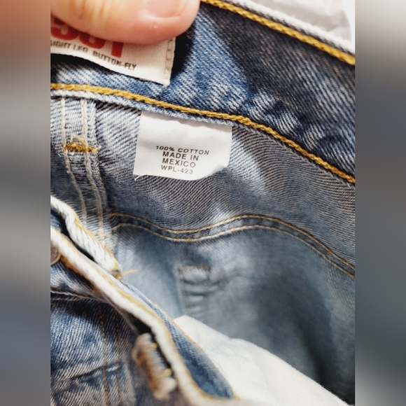 Levi's Men's 501 Vintage Straight Leg Button-Fly Jeans, Size 34 - Picture 5 of 7